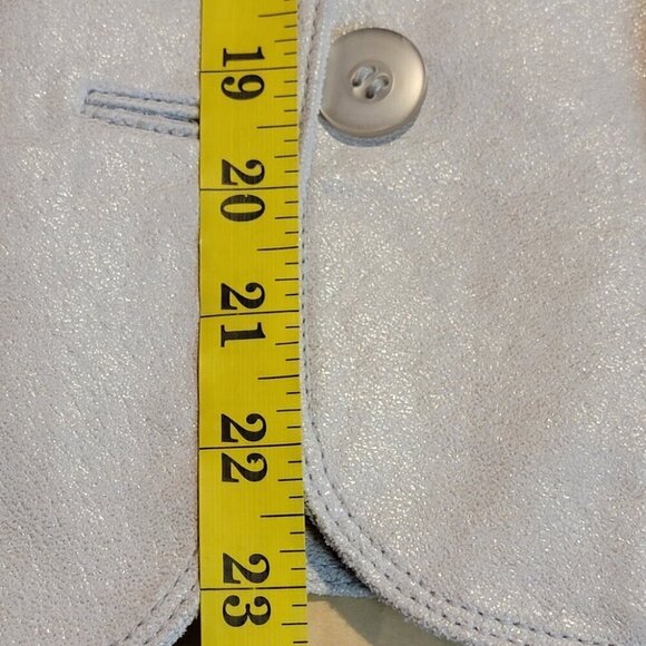 ✨ Bernardo Collection Pearl Leather Jacket – New w/ Tags – Small ✨ - Picture 11 of 11